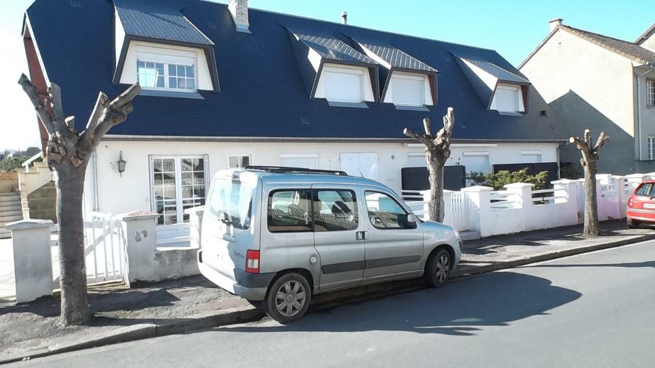 La Caravelle 10 Boulevard Gilbert Longuet Lägenhet Arromanches-les-Bains Exteriör bild